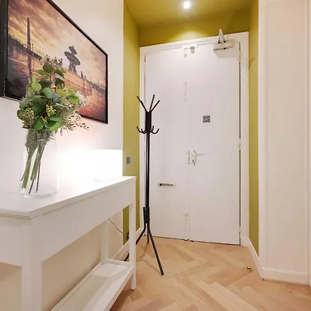 Spacious - 3br-8p - Ternes *