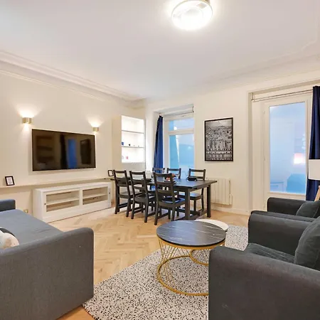 Spacious - 3br-8p - Ternes Apartment *